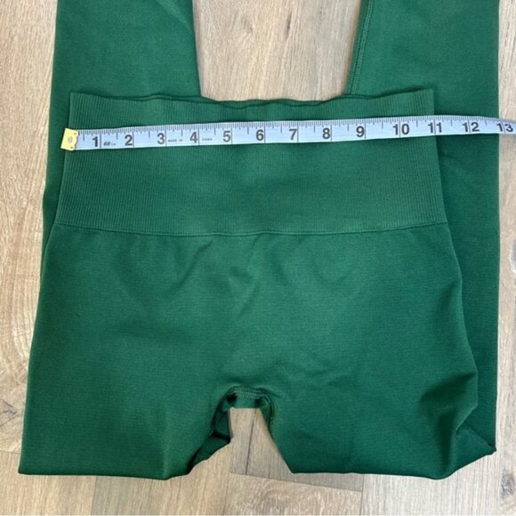 ❄️ Aritzia TnAction TnaBODY Atmosphere Ribbed Waist Leggings Size Small - Picture 6 of 9